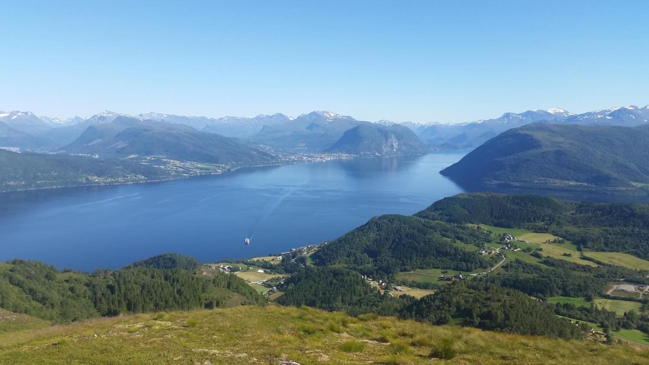 Irenegarden - Fjord View Holiday Home Lauvstad Экстерьер фото